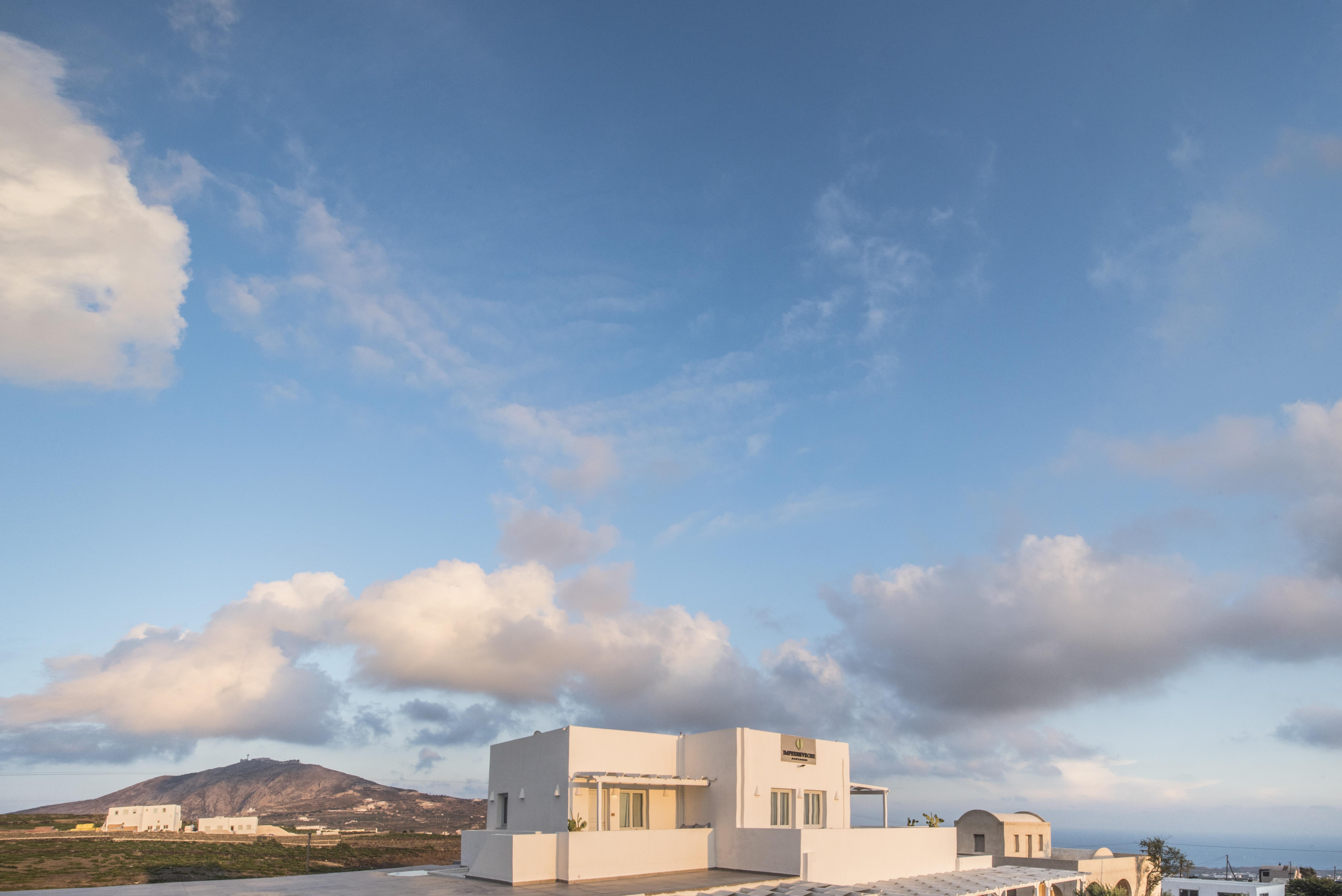 Hotel Impressive One Ormos Athinios Exterior foto