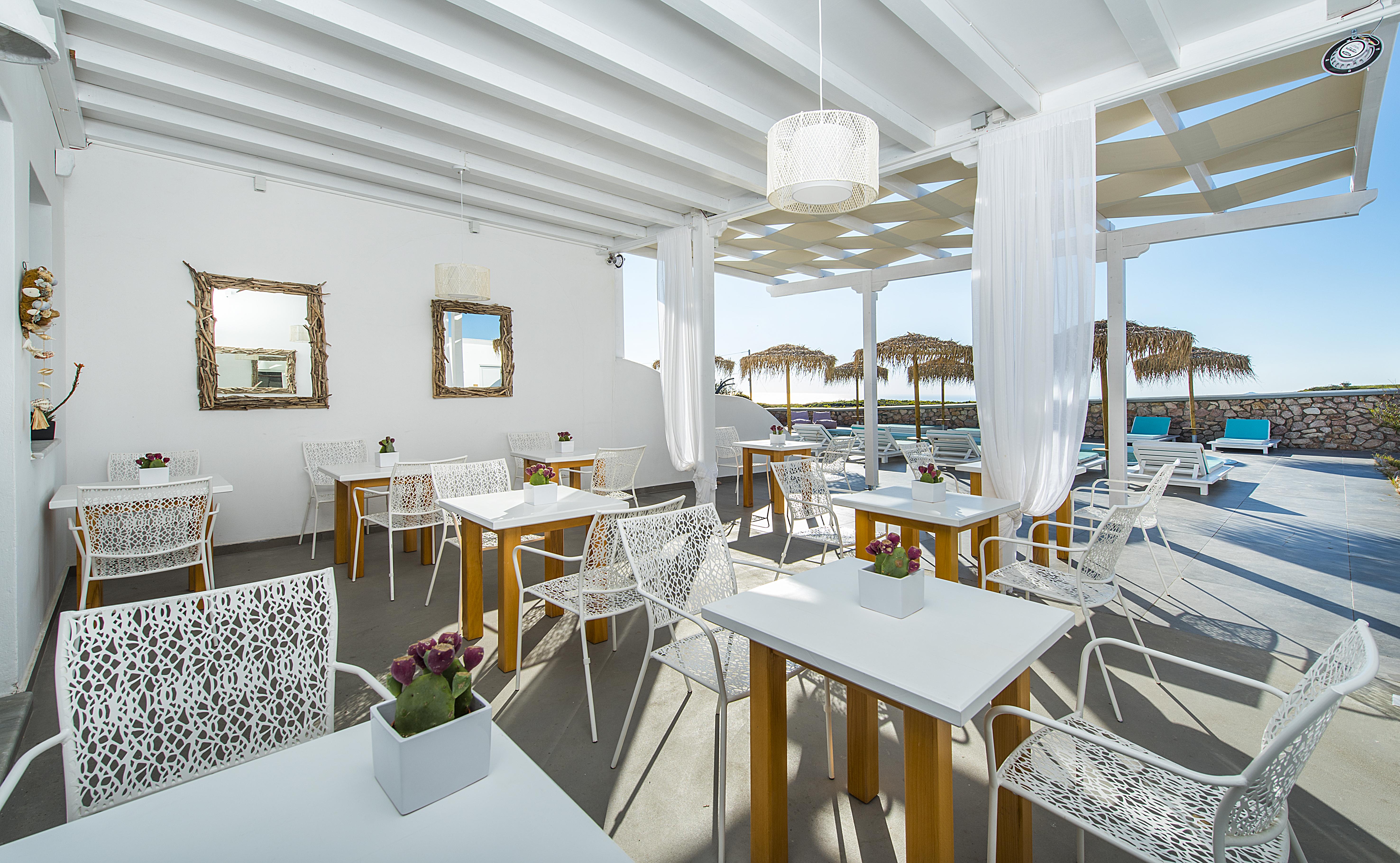 Hotel Impressive One Ormos Athinios Exterior foto