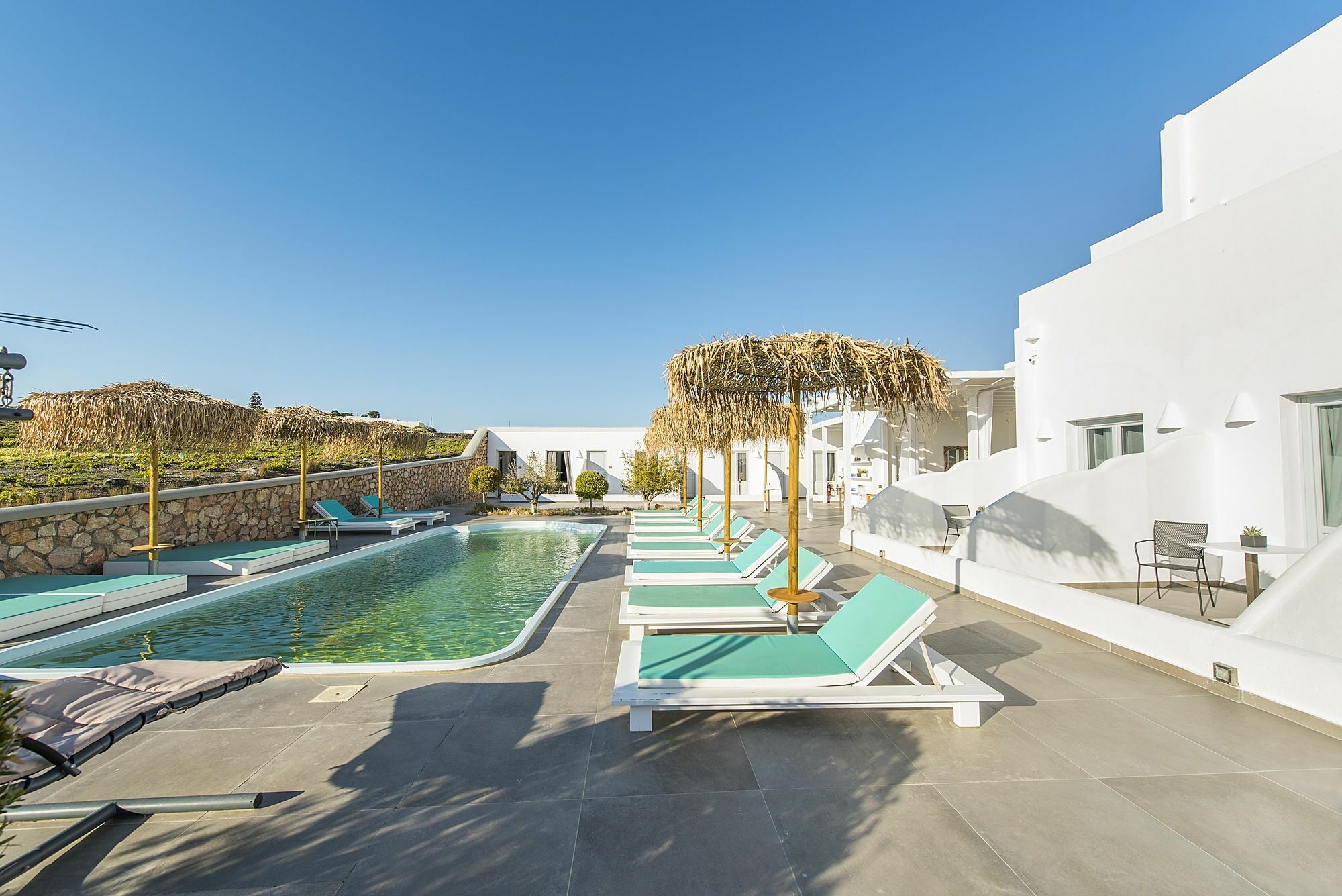 Hotel Impressive One Ormos Athinios Exterior foto