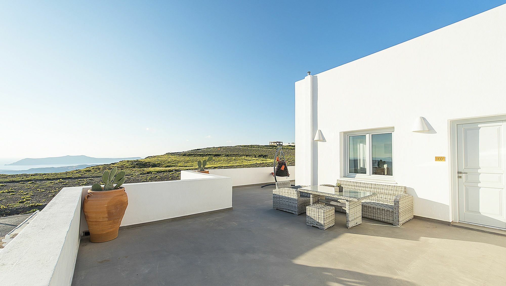 Hotel Impressive One Ormos Athinios Exterior foto