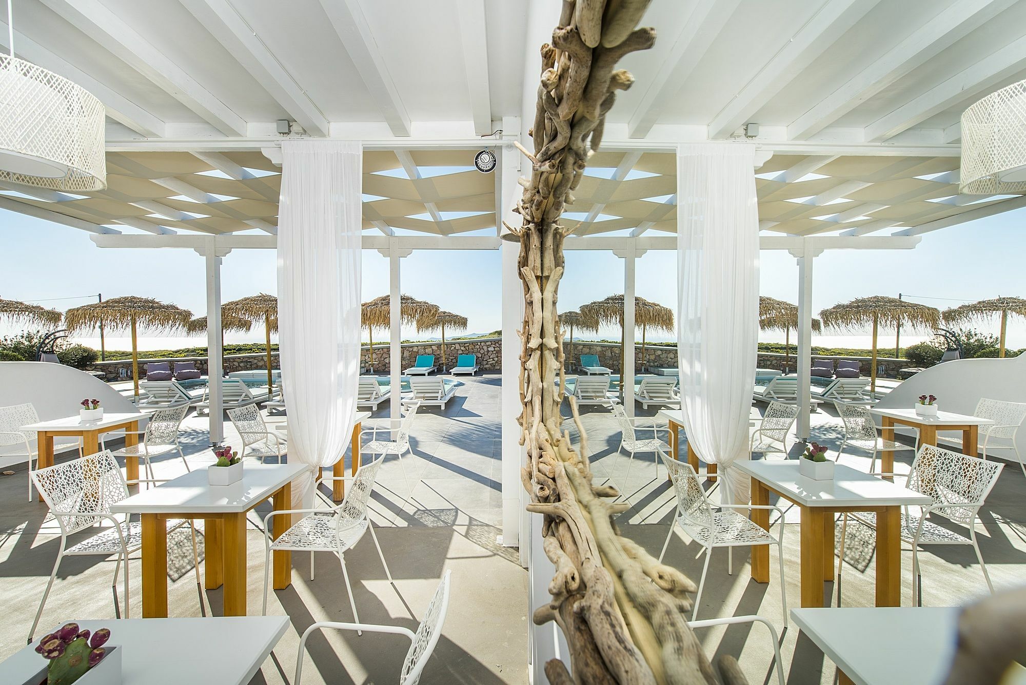 Hotel Impressive One Ormos Athinios Exterior foto